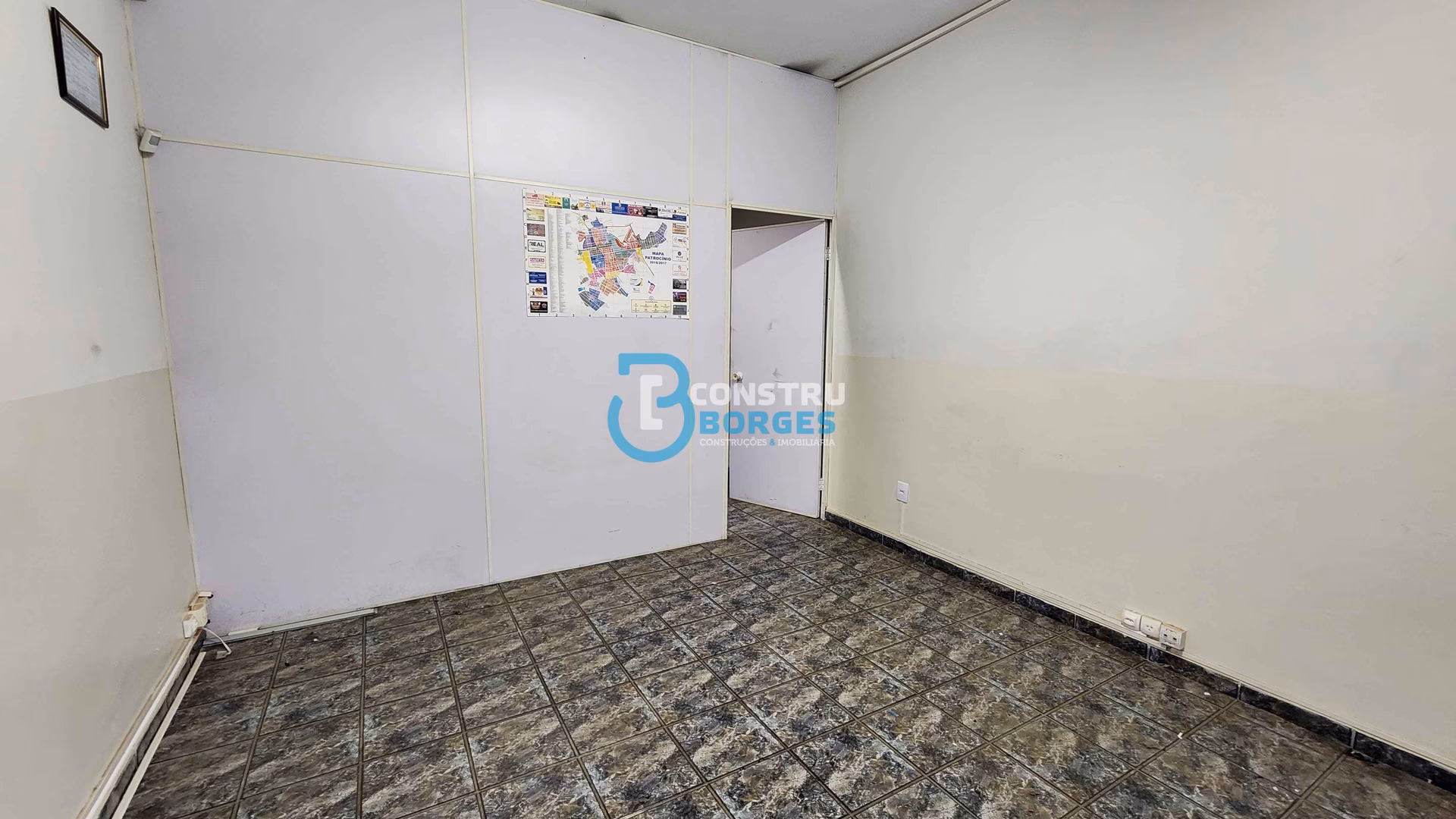 Imóvel Comercial no Bairro Centro - Foto 2
