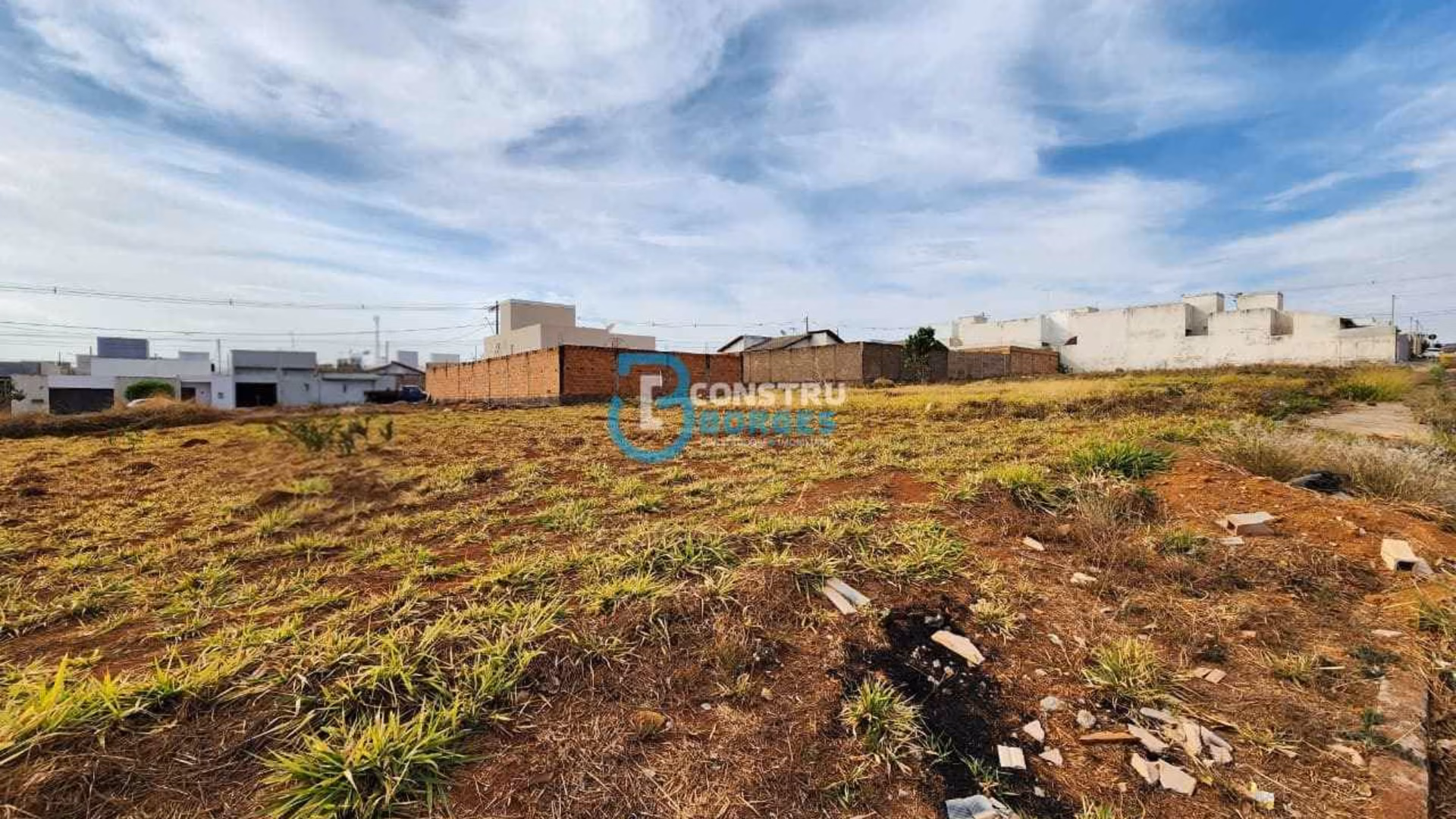 Lote Residencial no Bairro Esplanada - Foto 3