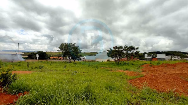 Lote Comercial no Bairro Setor Industrial Aeroporto. - Foto 1